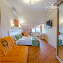 На Черноморской 