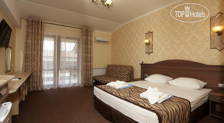 Oriental Hotel