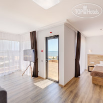 Santorini tophotels