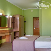 Отель Феодосия  Номер категории "Стандарт Улуч