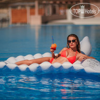 Sandbay Park Hotel 