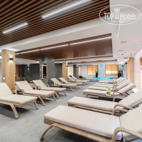 Sandbay Park Hotel 