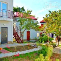 Апартаменты у моря "Виктория" 