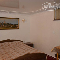 Черноморский 