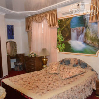 Черноморский 