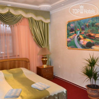 Черноморский 