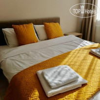 Romantic City Apartments 