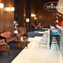 Russ Hotel Бар