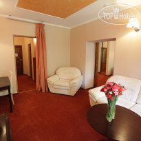 Russ Hotel