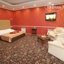 Zuri Hotel