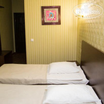 Zuri Hotel