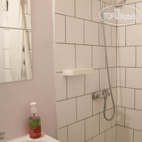Geek Hotel & Hostel