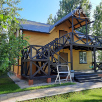 Ostrov Kolochniy Люкс Дерево, патио