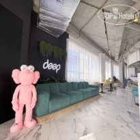 Deep Hotel