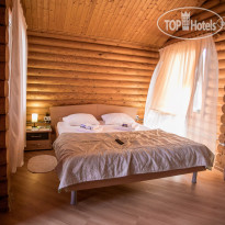 Частный дом Элиза Заркау Бунгало, спальная комната