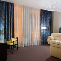 Triumph Hotel