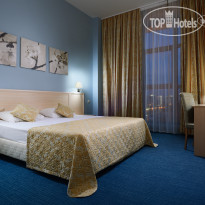 Triumph Hotel