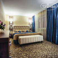 WHITE HILL Hotel 