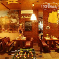 Lemon Joe Hotel