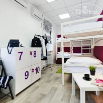 Maxi House Hostel