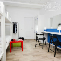 Maxi House Hostel