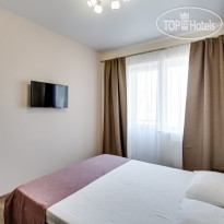 Green Holl Делюкс с кухней и балконом