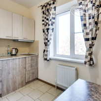 Green Holl Делюкс с кухней и балконом