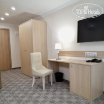 Hotel Zvezda
