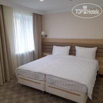 Hotel Zvezda