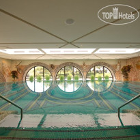 Old House Resort & Spa