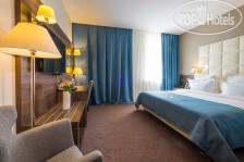 Tom River Plaza 5*