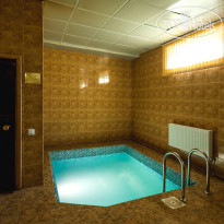 Мартон Баден 