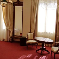 Bristol Hotel