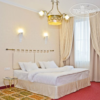 Bristol Hotel