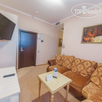 Merotell FAMILY SUITE