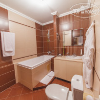 Merotell FAMILY SUITE