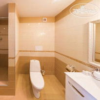 Carat Hotel