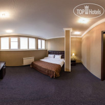 Carat Hotel