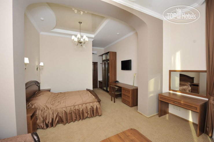 Hotelier's photos Crystal 3*