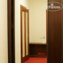 Red Royal Hotel
