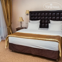 Noi Hotel 