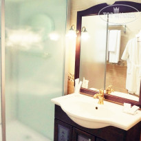 Floret Hotel 