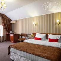 Bridge Hotel