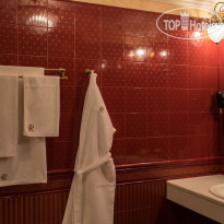Razumovsky Business Club Hotel 