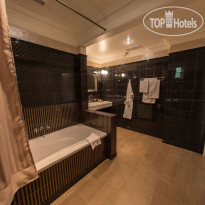 Razumovsky Business Club Hotel