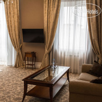 Razumovsky Business Club Hotel