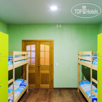 Достоевский Хостел 8-местный общий номер