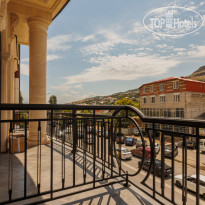 Rison Hotel 