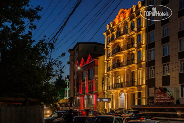 New photos from tourists Rison Hotel