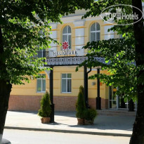 HELIOPARK Residence Вход в отель
